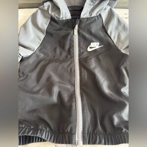 Nike windbreaker jacket